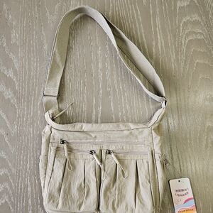 Crossbody Bag Women Waterproofs Shoulder Handbag Purses Zipper Multi Pockets